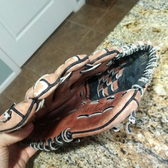 Rare Rawlings RSE90 F Cal Ripkin Jr Special Ed. Signed Unknown Baseball Glove - Picture 7 of 12